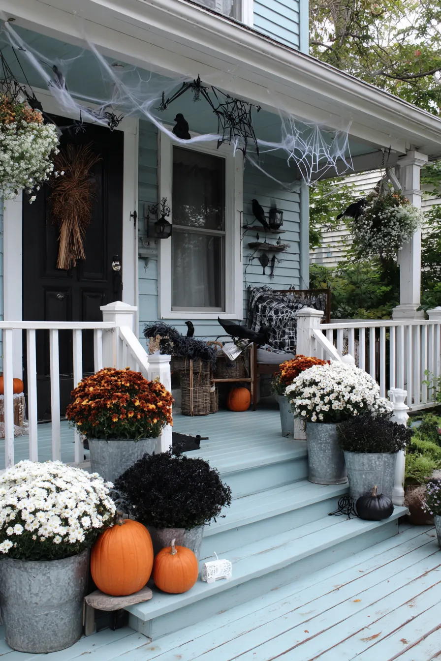 Eye-Catching Halloween Porch Decorations for Major Front Door Appeal_15_result